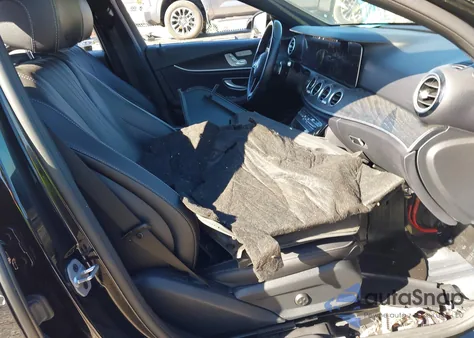 2022 Mercedes-Benz E 350 from USA, damaged, VIN W1KZF8DB4NB088195